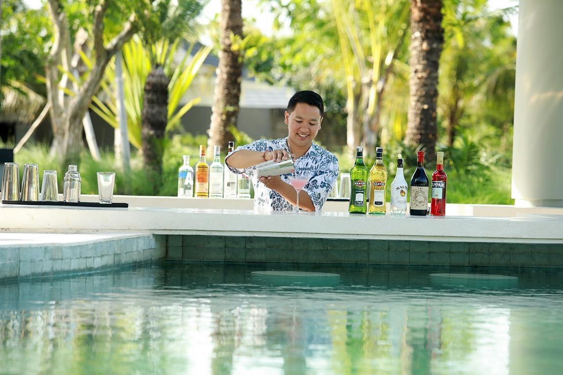 Cross Bali Breakers Hotel Jimbaran  Ngoại thất bức ảnh