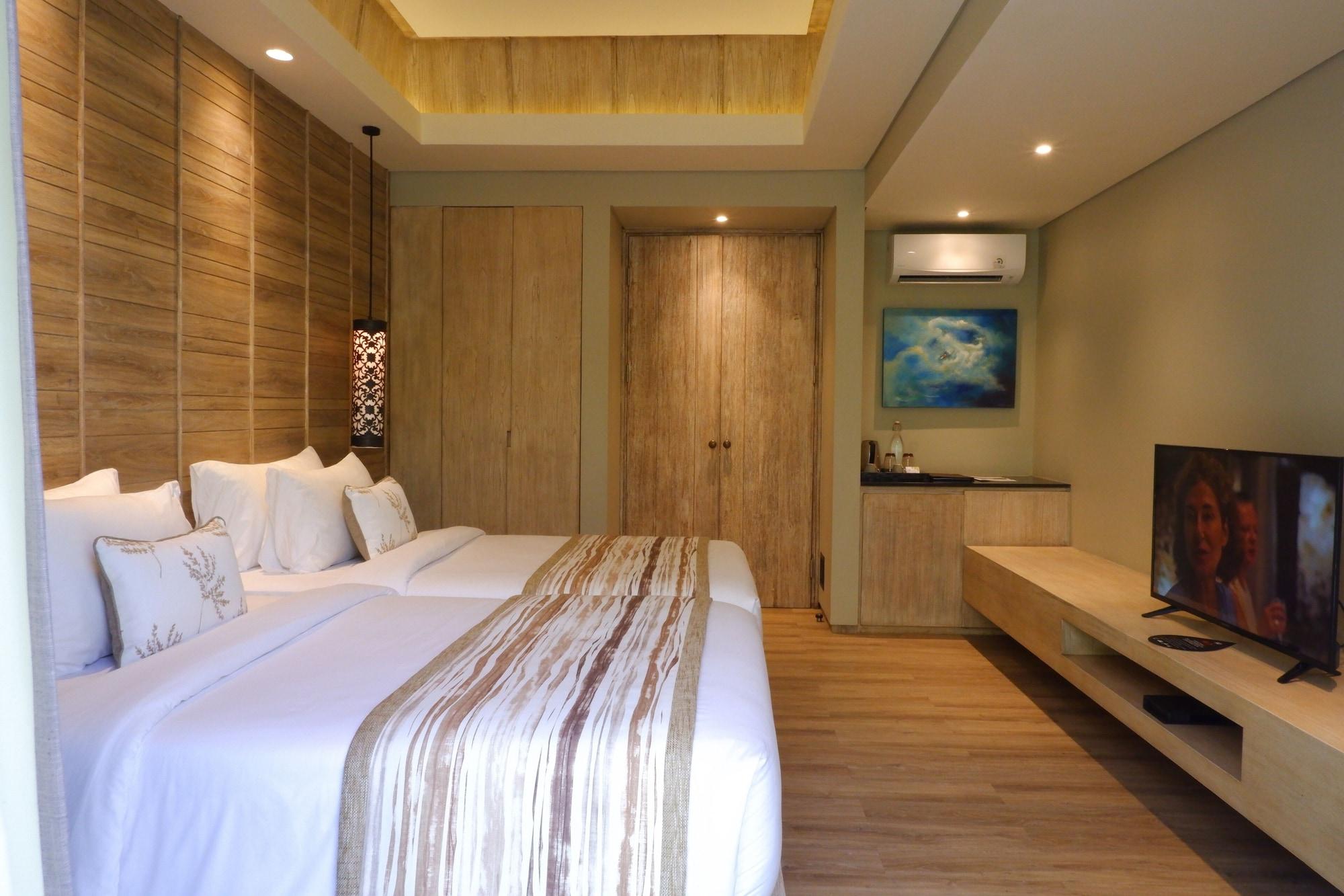 Cross Bali Breakers Hotel Jimbaran  Ngoại thất bức ảnh