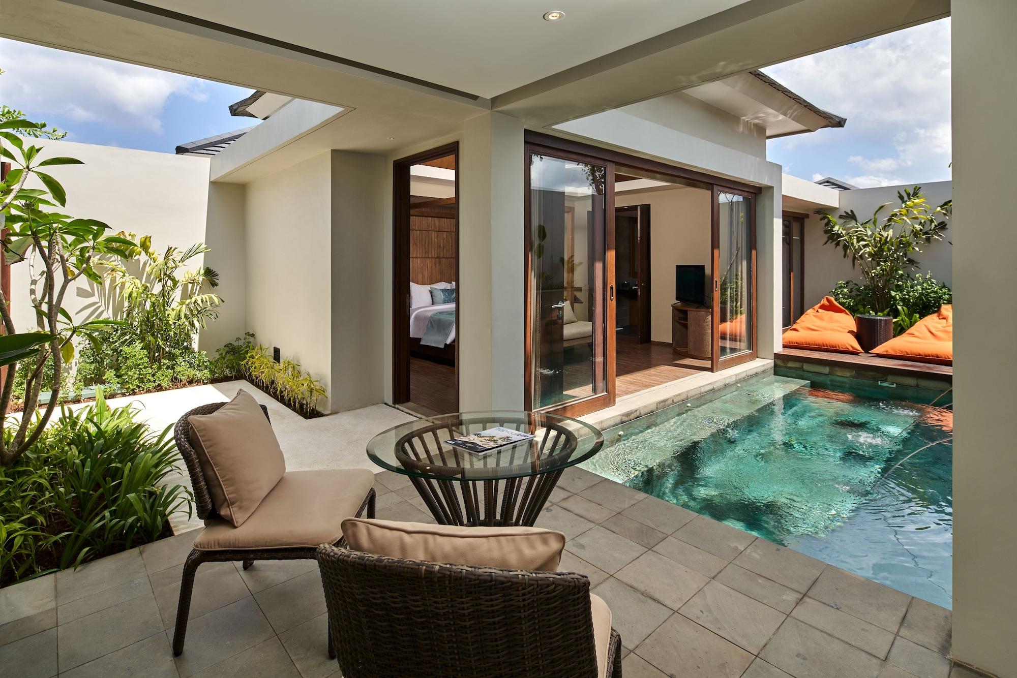 Cross Bali Breakers Hotel Jimbaran  Ngoại thất bức ảnh