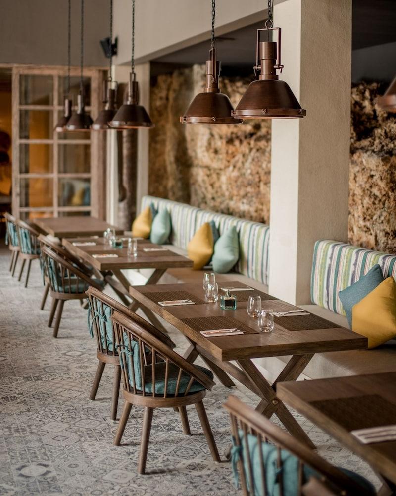 Cross Bali Breakers Hotel Jimbaran  Ngoại thất bức ảnh