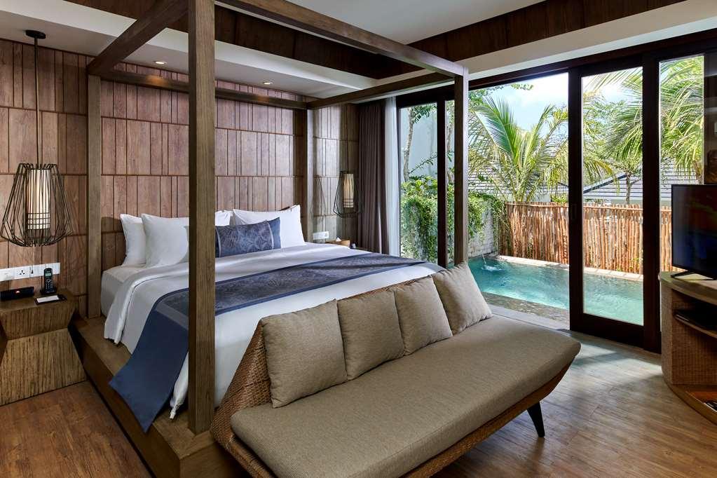 Cross Bali Breakers Hotel Jimbaran  Phòng bức ảnh