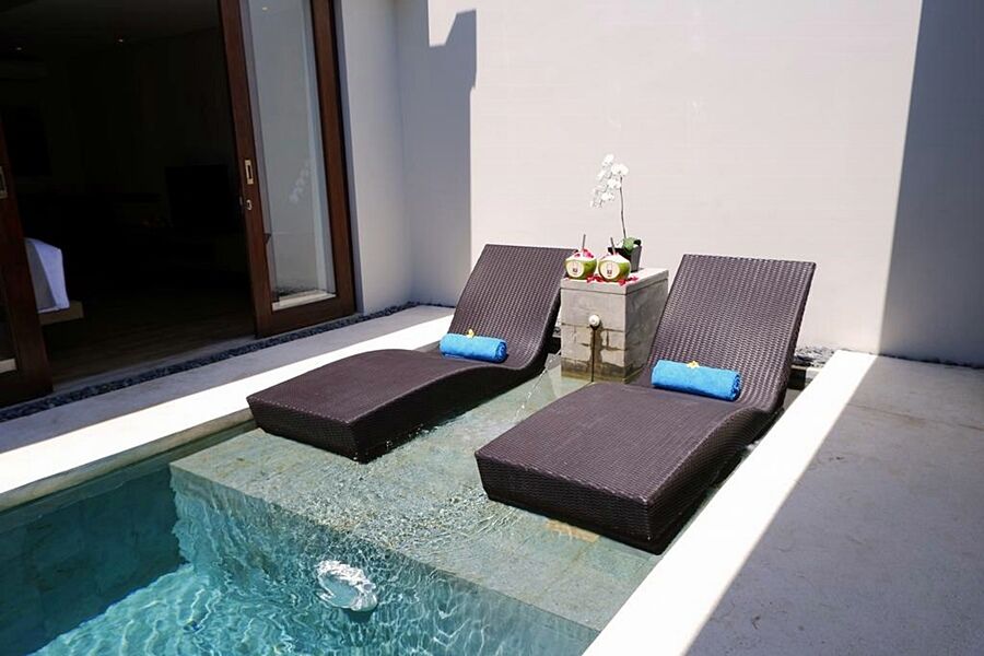 Cross Bali Breakers Hotel Jimbaran  Ngoại thất bức ảnh